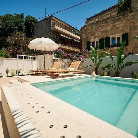 Ibella Luxury 4* Split